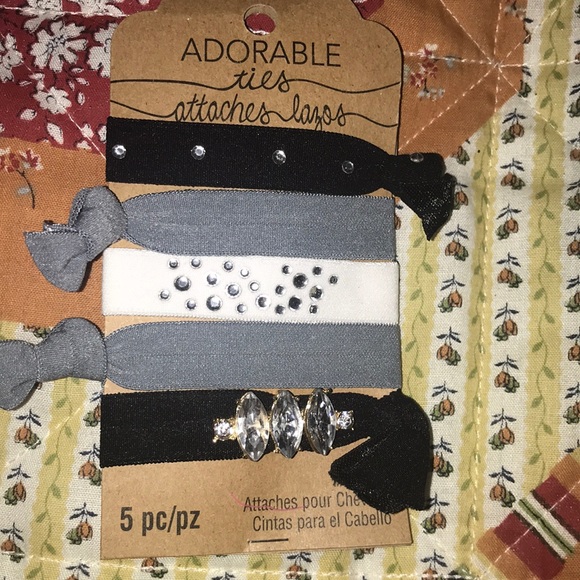 Hair ties - Picture 7 of 7